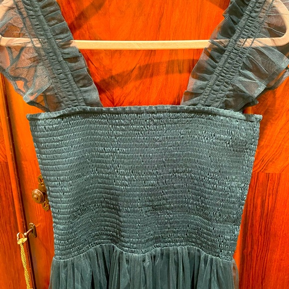 Prom/Special Occasion, wear anytime dress. - Picture 4 of 8